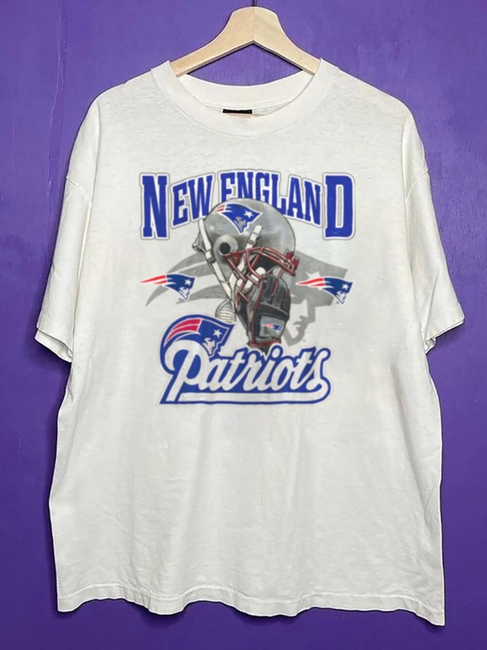Vintage New England Patriots Football Big Logo Shirt, 90s NFL Patriots Shirt Tee